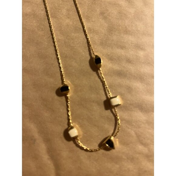 Gold Tone Thin Chain Necklace Small Black and‎ White Monet NWT - Picture 3 of 9